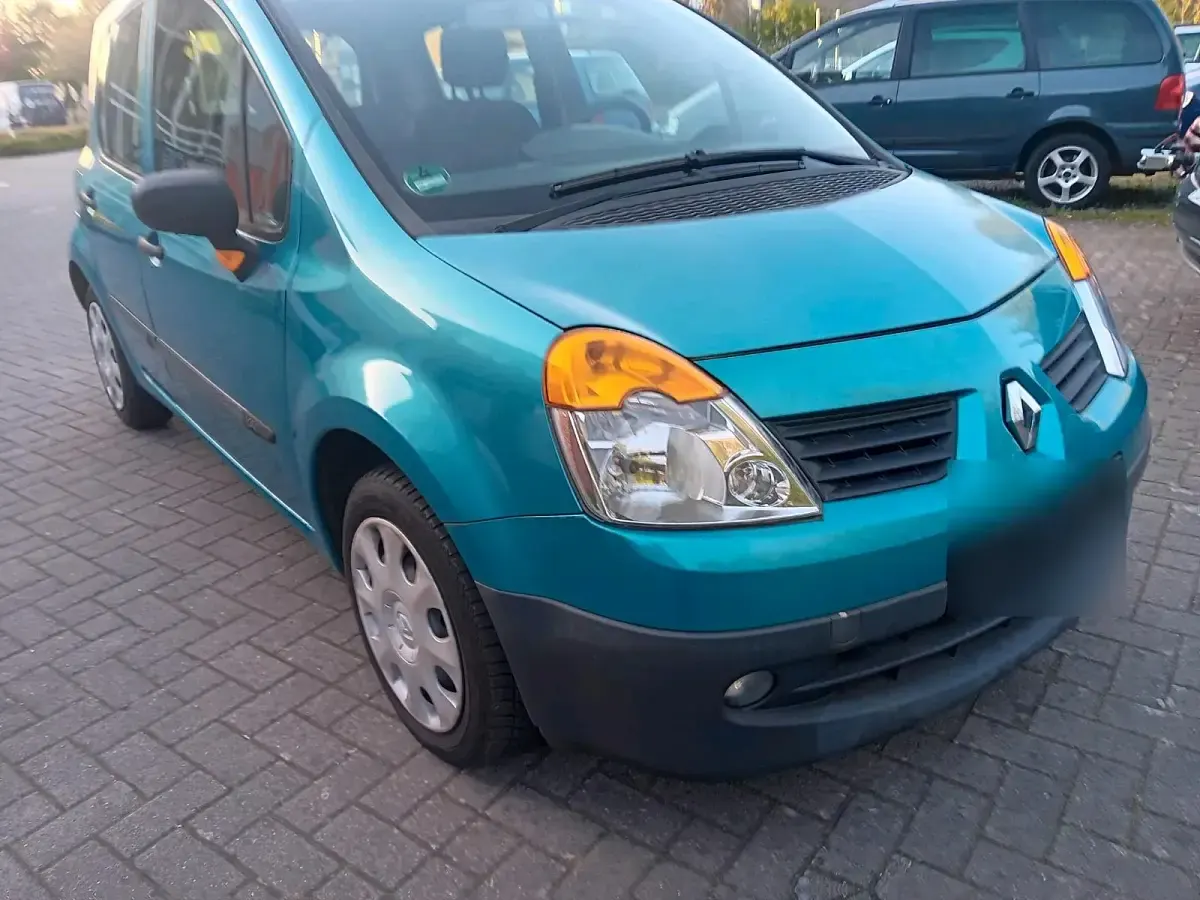 Second-hand Renault Modus 75 CP (55 kW) 2005 Albastru Monovolum