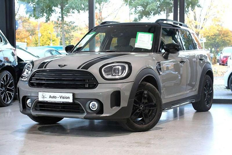 Grau Gebraucht 2022 Mini Cooper Countryman Classic SUV | 19.249 € (Fairer Preis) - Bild 1/3