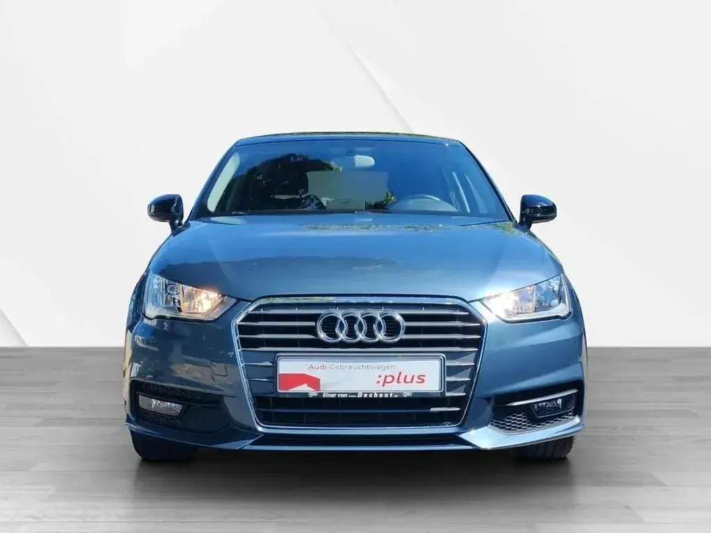 Gebraucht Audi A1 Sportback Design 82 PS (60 kW) 2017 Utopiablau metallic Kleinwagen