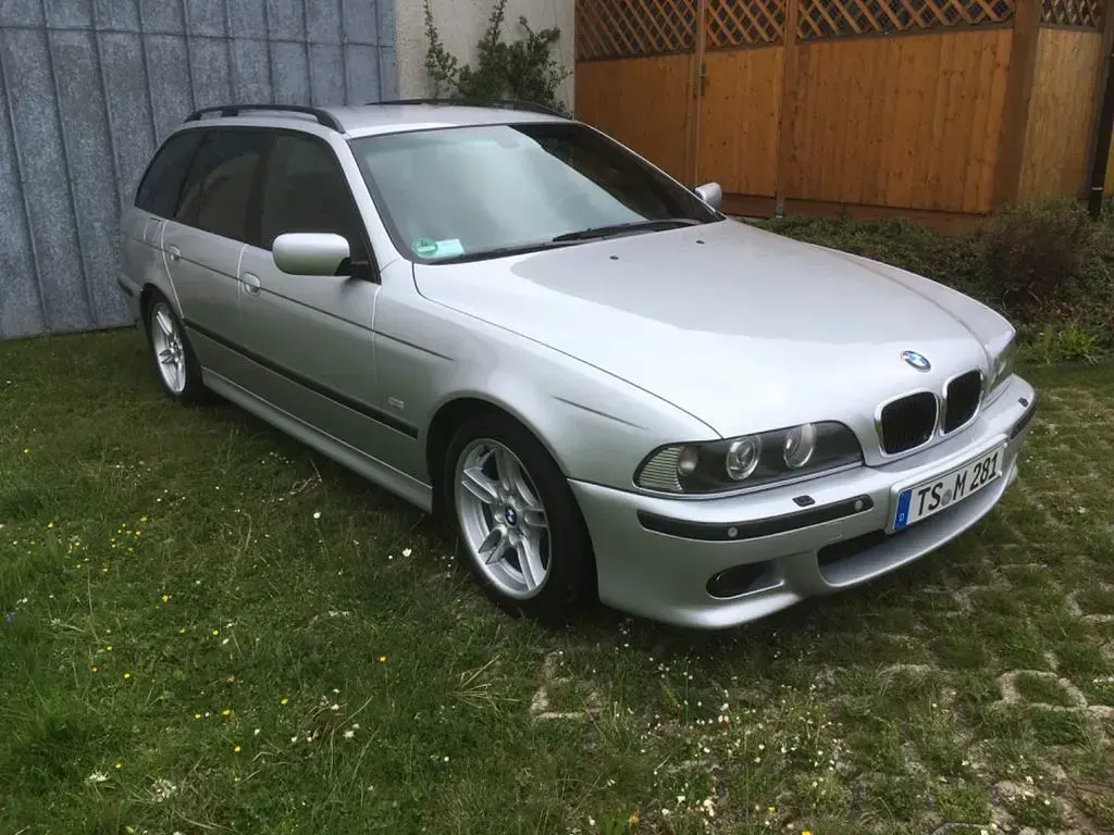 Gebraucht BMW 525 M Sport 192 PS (141 kW) 2002 Silber Kombi