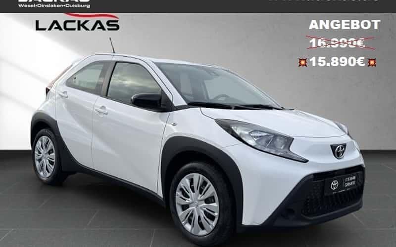 Weiß Neu 2025 Toyota Aygo Business Edition Kleinwagen | 15.790 € - Bild 1/4