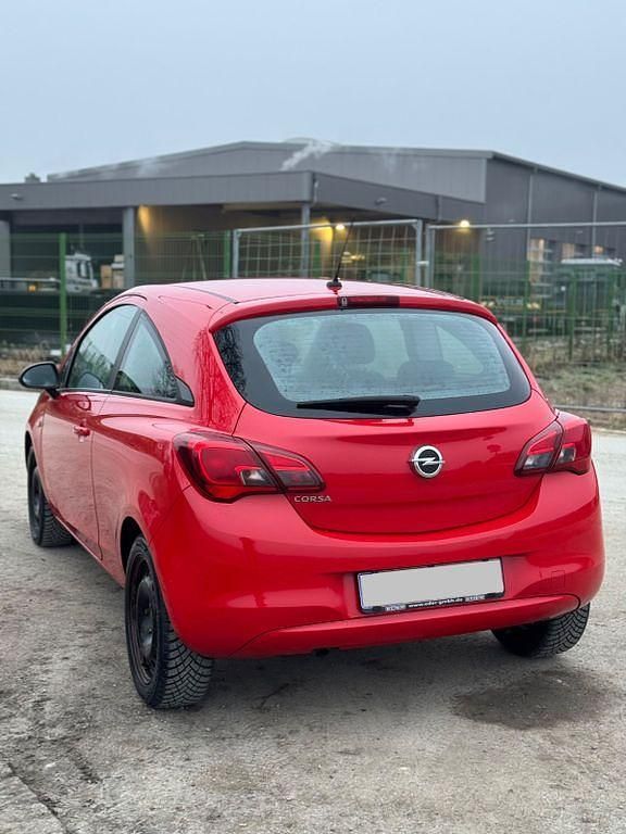 Gebraucht Opel Corsa 90 PS (66 kW) 2016 Rot Kleinwagen