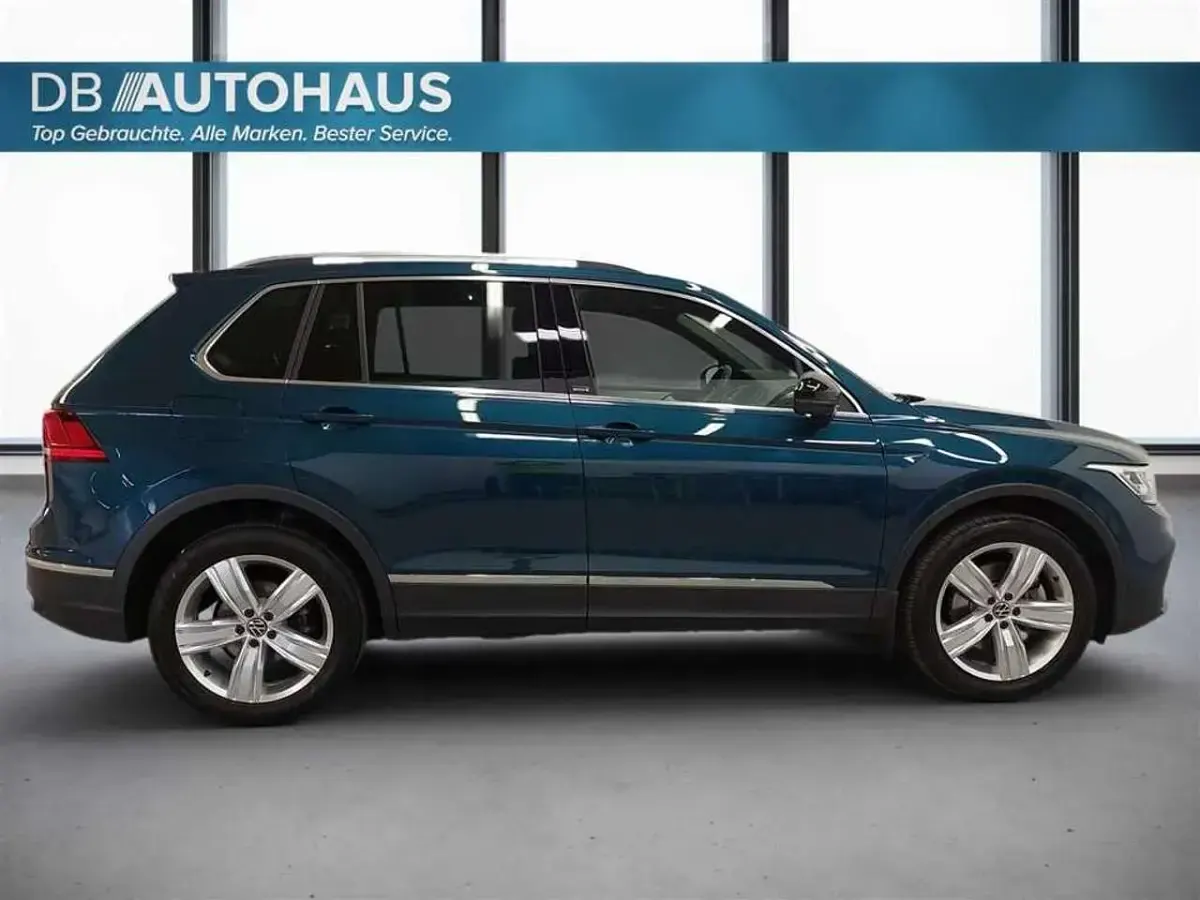 Gebraucht VW Tiguan Move 190 PS (139 kW) 2024 Blau SUV