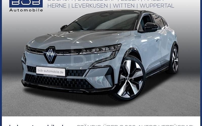 Rafalgrau, dach in (grau) Gebraucht 2022 Renault Mégane Techno Limousine | 25.666 € (Guter Preis) - Bild 1/4