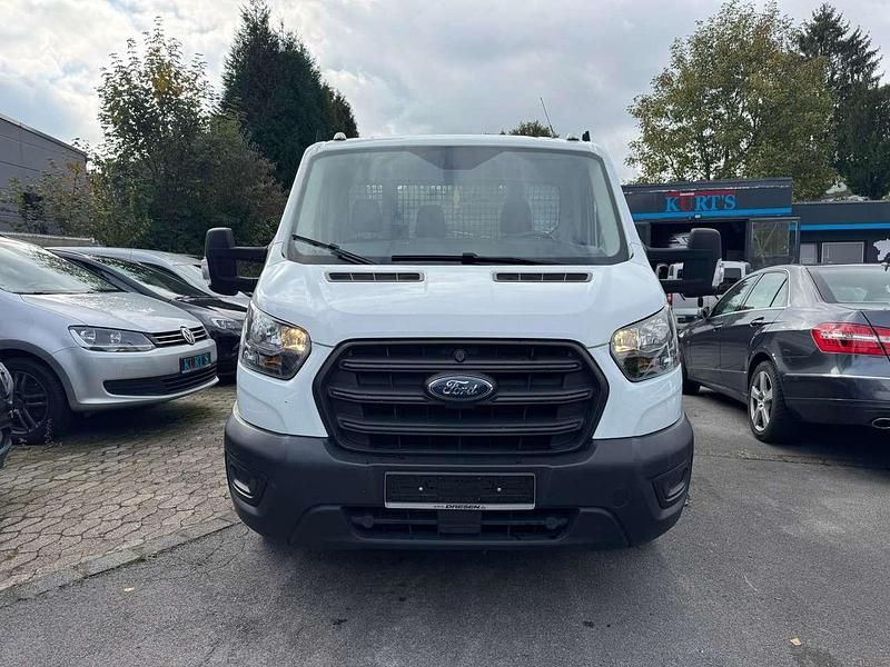 Gebraucht Ford Transit Basis 131 PS (96 kW) 2019 Frostweiß Van / Kleinbus