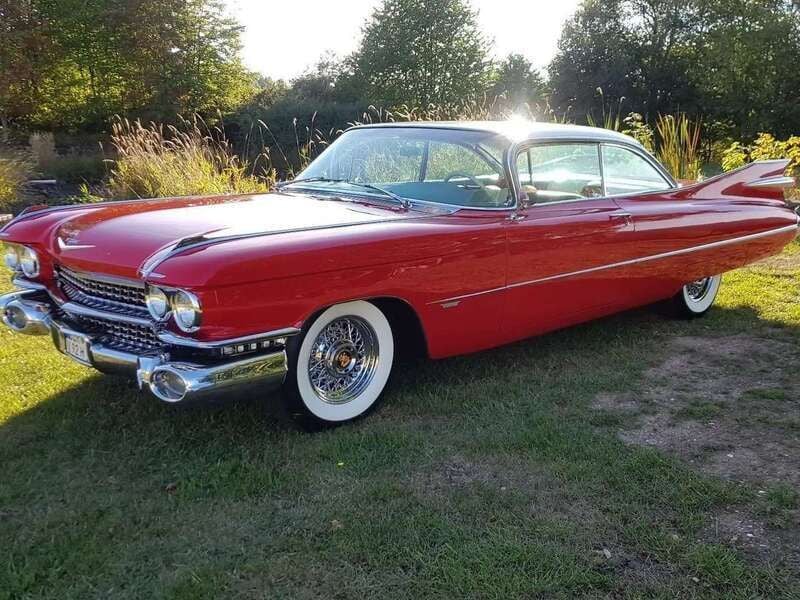 Rot Gebraucht 1959 Cadillac Deville Coupé | 73.000 € - Bild 1/4