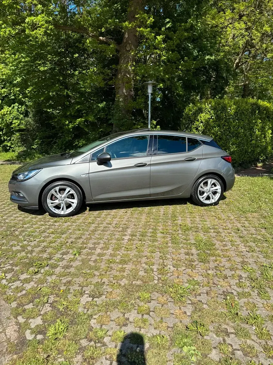 Gebraucht Opel Astra 150 PS (110 kW) 2019 Andere farben Limousine