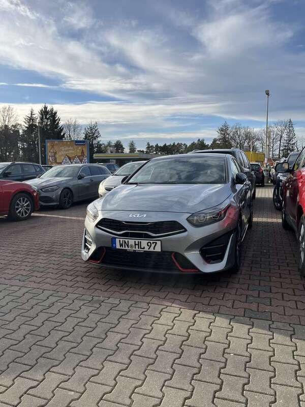 Gebraucht 2023 Kia ProCeed GT Kleinwagen | 32.800 € (Etwas zu teuer) - Bild 1/4