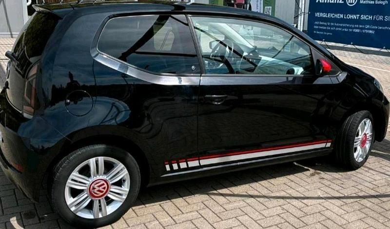 Gebraucht VW up! Beats 75 PS (55 kW) 2016 Kleinwagen