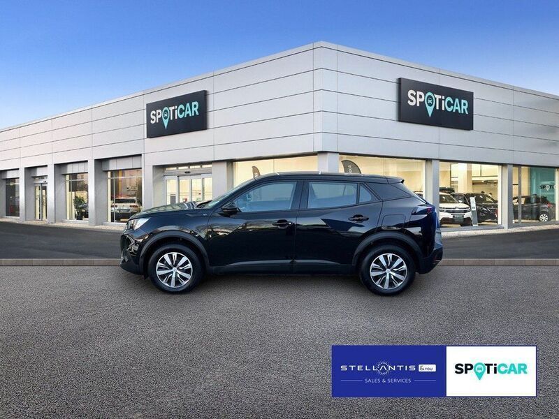 Gebraucht Peugeot e-2008 Active 100 kW (136 PS) 2022 Schwarz SUV