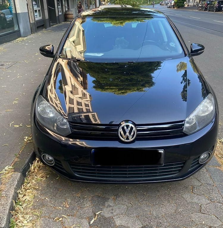 Schwarz Gebraucht 2012 VW Golf VII Comfortline Limousine | 5.300 € (Guter Preis) - Bild 1/4