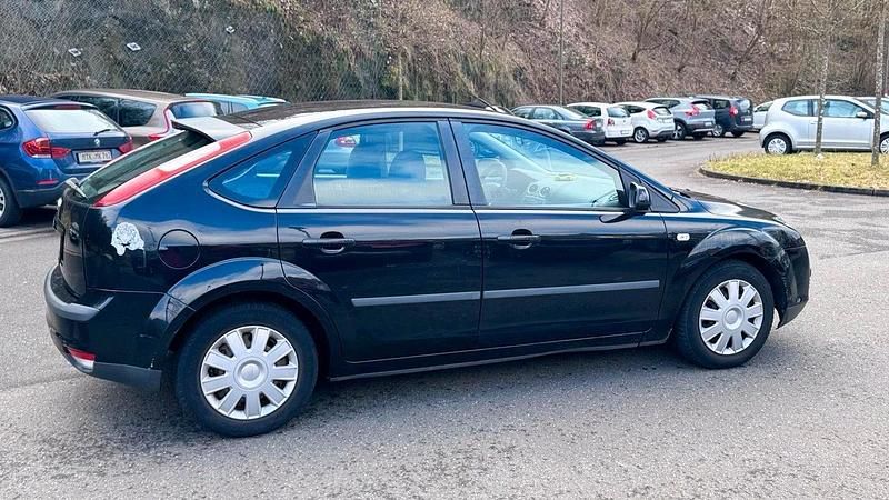 Gebraucht Ford Focus 80 PS (58 kW) 2007 Schwarz Limousine