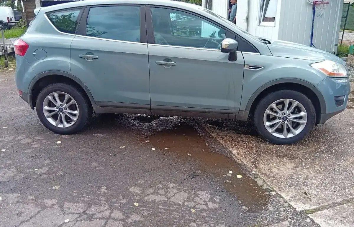 Gebraucht Ford Kuga Titanium 200 PS (147 kW) 2009 Avalongrau SUV