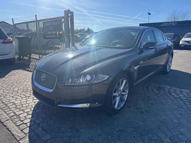 Gebraucht Jaguar XF 340 PS (250 kW) 2013 Grau Limousine