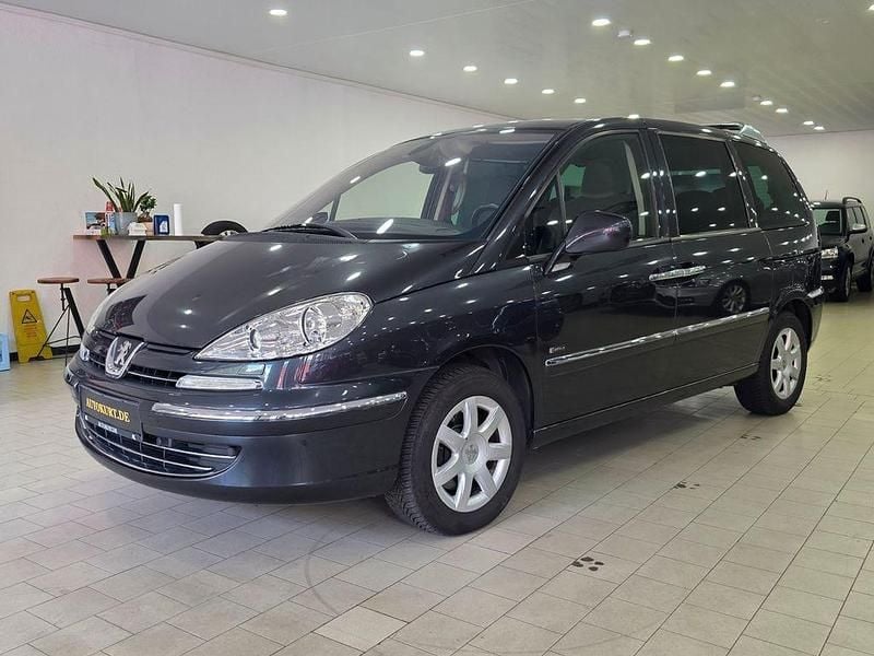 Grau Gebraucht 2012 Peugeot 807 Family Van / Kleinbus | 5.900 € (Fairer Preis) - Bild 1/4