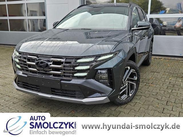 Gruen Neu 2025 Hyundai Tucson Prime SUV | 35.390 € (Fairer Preis) - Bild 1/4