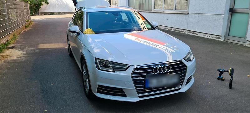 Gebraucht Audi A4 150 PS (110 kW) 2016 Weiß Kombi