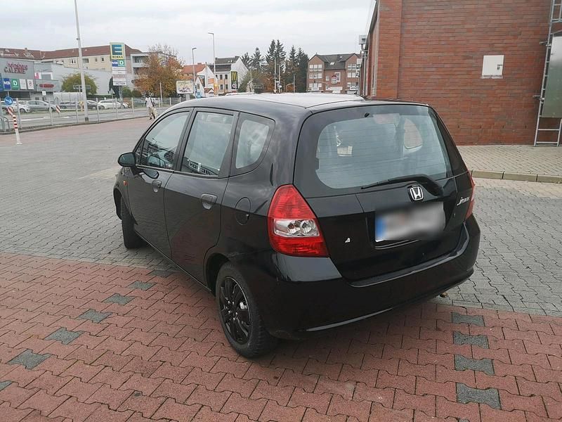Gebraucht Honda Jazz 86 PS (63 kW) 2003 Schwarz Kleinwagen