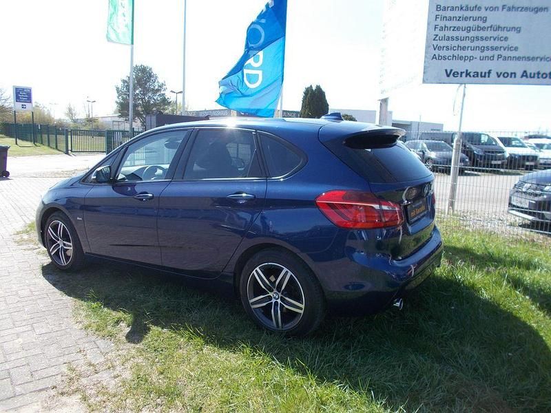 Gebraucht BMW 220 Active Tourer Performance 192 PS (141 kW) 2016 Blau Van / Kleinbus
