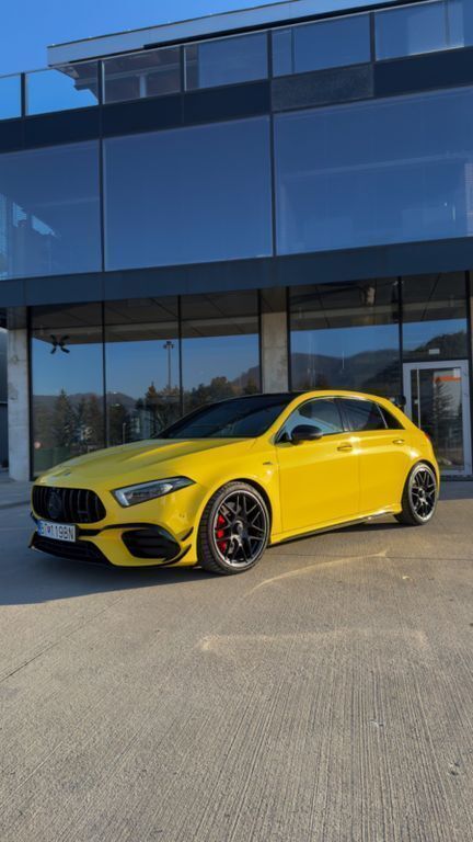 Gelb Gebraucht 2021 Mercedes A45 AMG Advanced Plus Limousine | 48.900 € (Fairer Preis) - Bild 1/4