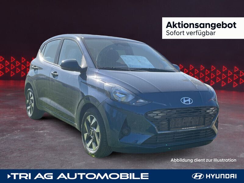 Gebraucht Hyundai i10 Trend 79 PS (58 kW) 2022 Andere farbe Kleinwagen