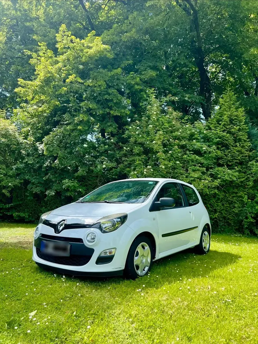 Gebraucht Renault Twingo 70 PS (51 kW) 2014 Weiß Kleinwagen