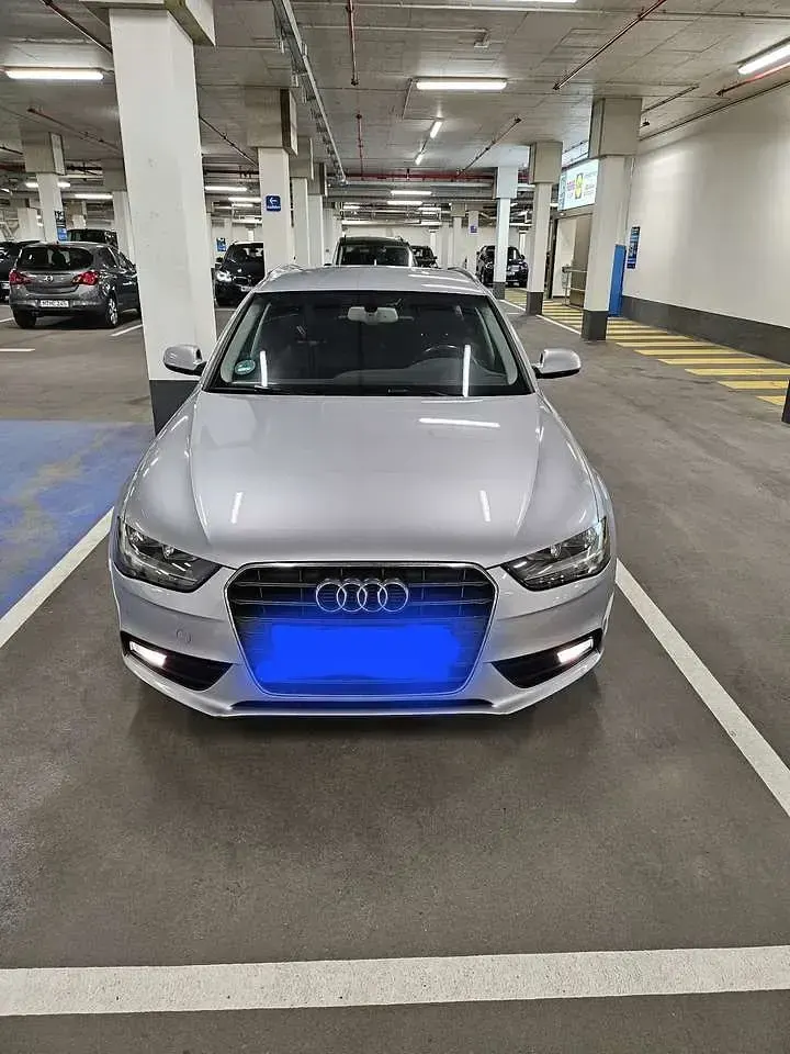 Gebraucht Audi A4 Ambiente 150 PS (110 kW) 2014 Silber Kombi