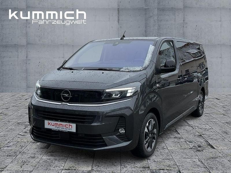 Grau Gebraucht 2024 Opel Zafira Life Edition Van / Kleinbus | 35.990 € (Fairer Preis) - Bild 1/4