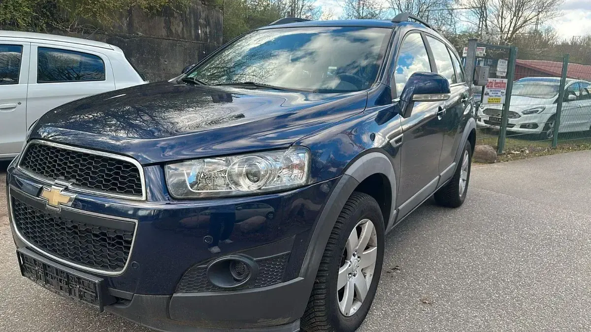 Occasion Chevrolet Captiva LS 167 ch (122 kW) 2011 Bleue SUV