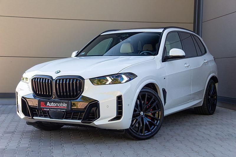 Weiß Gebraucht 2025 BMW X5 M Sport SUV | 97.490 € (Teuer) - Bild 1/4
