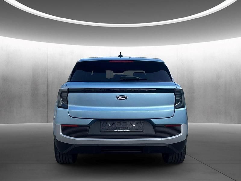 Neu Ford Explorer Premium 210 kW (286 PS) 2026 Arctic blue 3c SUV