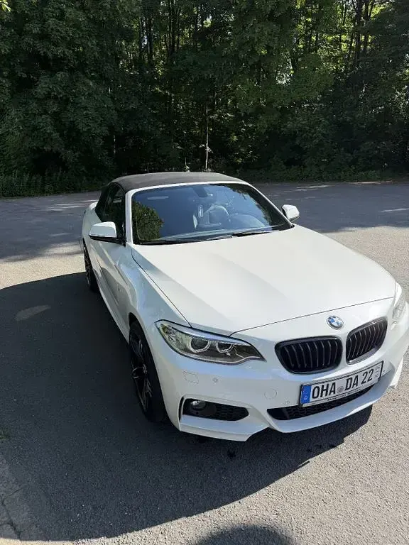 Gebraucht BMW 220 M Sport 190 PS (139 kW) 2015 Weiß Cabrio