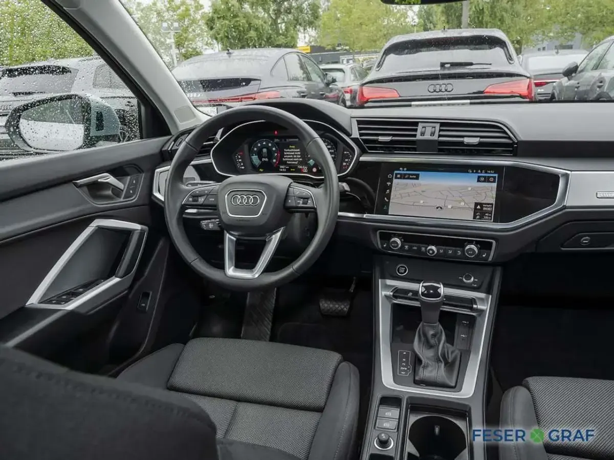 Gebraucht Audi Q3 Advanced 150 PS (110 kW) 2025 Florettsilber metallic SUV
