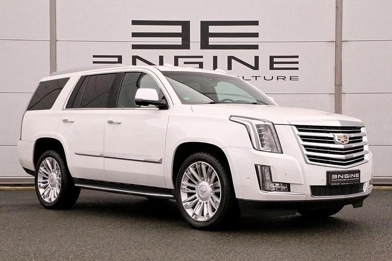 Gebraucht Cadillac Escalade 426 PS (313 kW) 2018 Weiß SUV