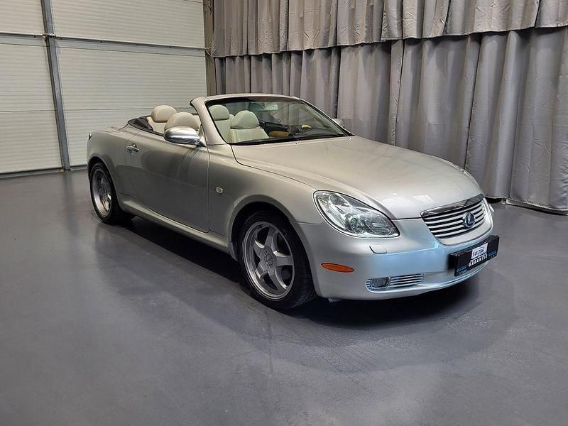 Second-hand Lexus SC430 286 CP (210 kW) 2002 Gri Cabrio