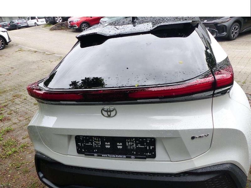 Neu Toyota C-HR 197 PS (144 kW) 2025 Platinum weiß SUV