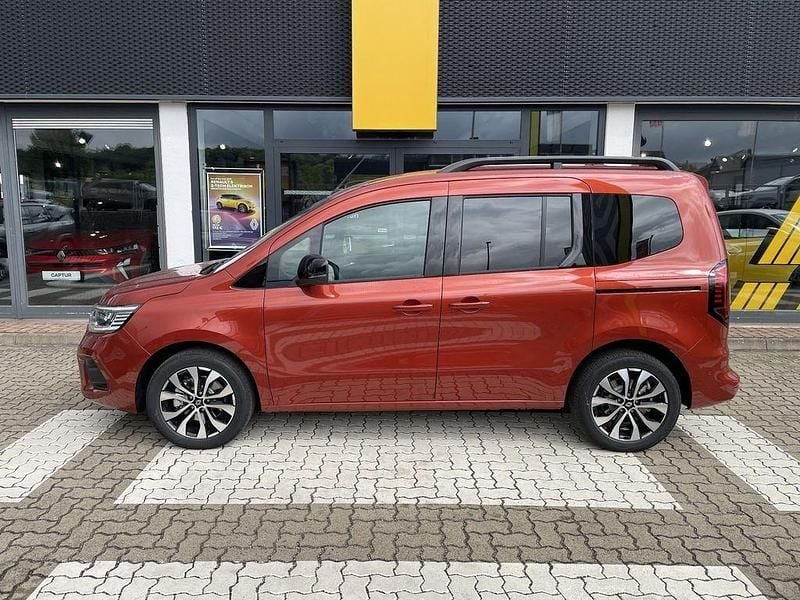 Gebraucht Renault Kangoo Techno 131 PS (96 kW) 2025 Terracottabraun metallic (braun) Van / Kleinbus