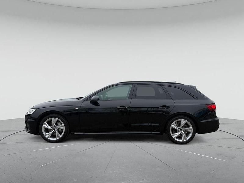 Gebraucht Audi A4 S-Line 204 PS (150 kW) 2024 Mythosschwarz metallic Kombi