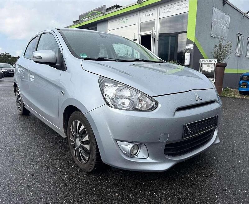 Silber Gebraucht 2015 Mitsubishi Space Star Basis Kleinwagen | 4.999 € (Fairer Preis) - Bild 1/4