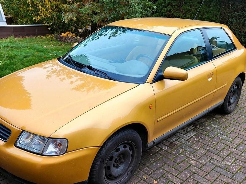 Gold Gebraucht 1996 Audi A3 Kleinwagen | 999 € (Guter Preis) - Bild 1/4