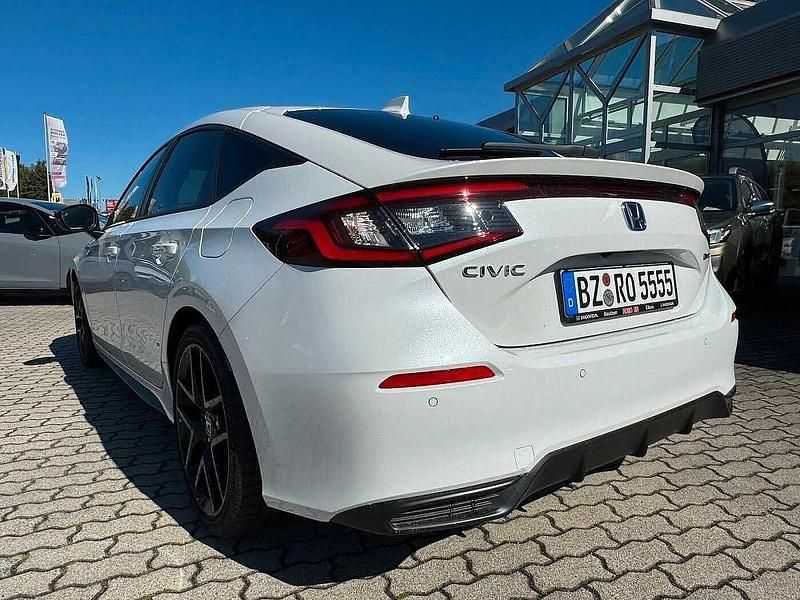 Gebraucht Honda Civic Sport 143 PS (105 kW) 2025 Platinum white pearl Limousine