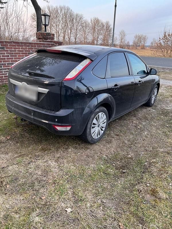 Gebraucht Ford Focus Titanium 109 PS (80 kW) 2008 Schwarz Kleinwagen