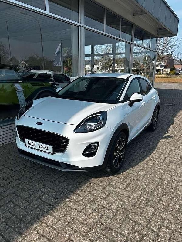 Gebraucht Ford Puma Titanium 125 PS (91 kW) 2020 Frost weiss SUV