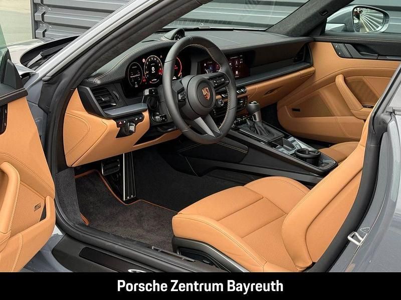 Neu Porsche 992 510 PS (375 kW) 2025 Grau