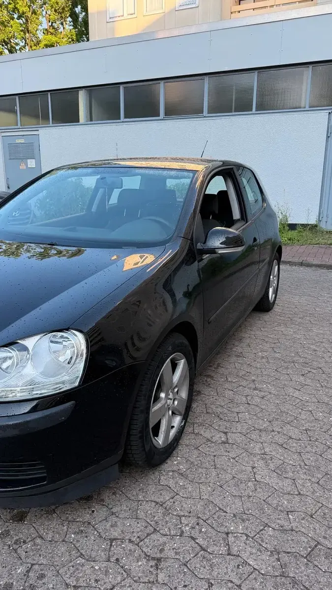 Gebraucht VW Golf IV 75 PS (55 kW) 2006 Schwarz Limousine