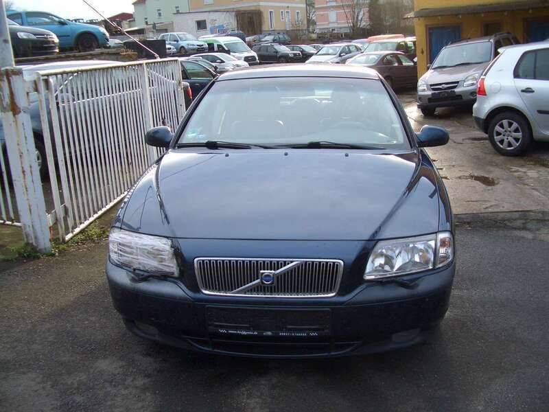 Schwarz Gebraucht 2001 Volvo S80 Limousine | 390 € (Superpreis) - Bild 1/4