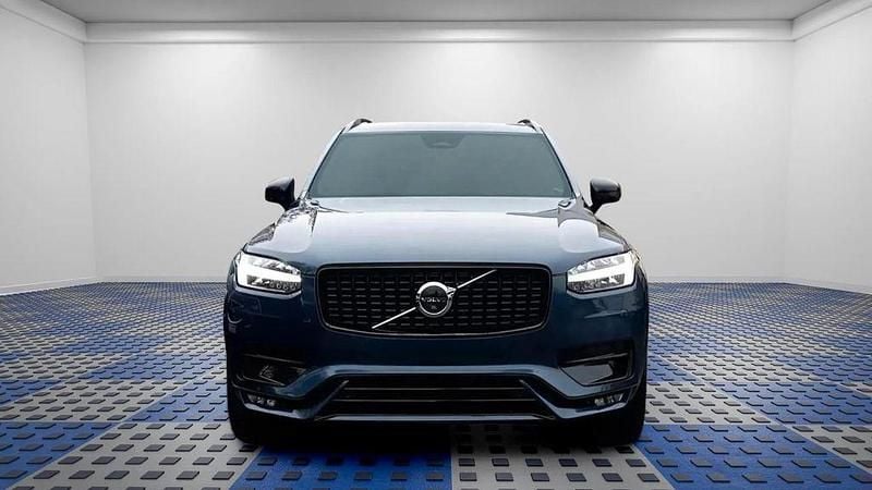 Gebraucht Volvo XC90 235 PS (172 kW) 2023 Schwarz SUV