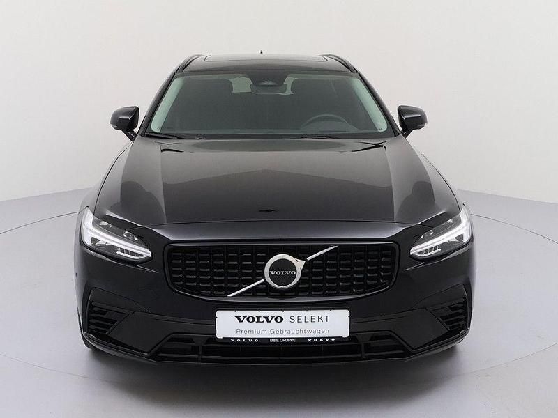 Gebraucht Volvo V90 Plus 398 PS (292 kW) 2025 Schwarz Kombi