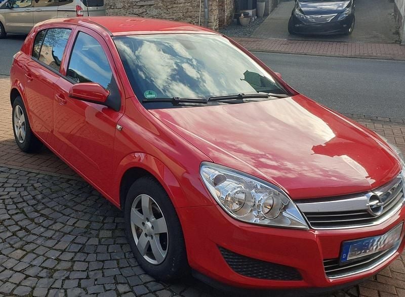 Gebraucht Opel Astra 140 PS (102 kW) 2009 Rot Limousine