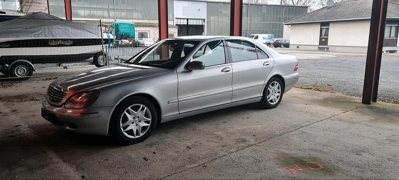 Gebraucht Mercedes S400 250 PS (183 kW) 2001 Silber Limousine